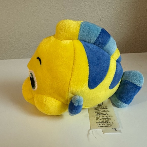 ๐ง๐ปโโ๏ธ Flounder Animator Collection Mini Plush - The Little Mermaid ๐ง๐ปโโ๏ธ - Picture 2 of 5